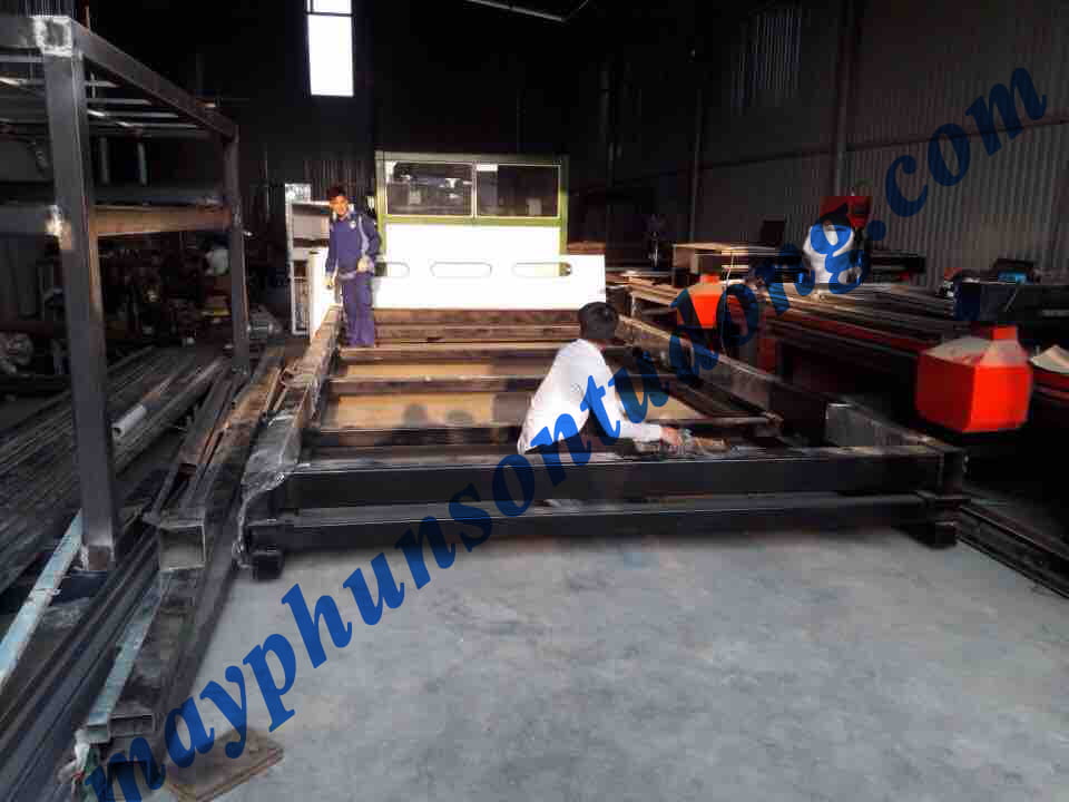 chế tạo máy phun sơn tự động tại Việt Nam