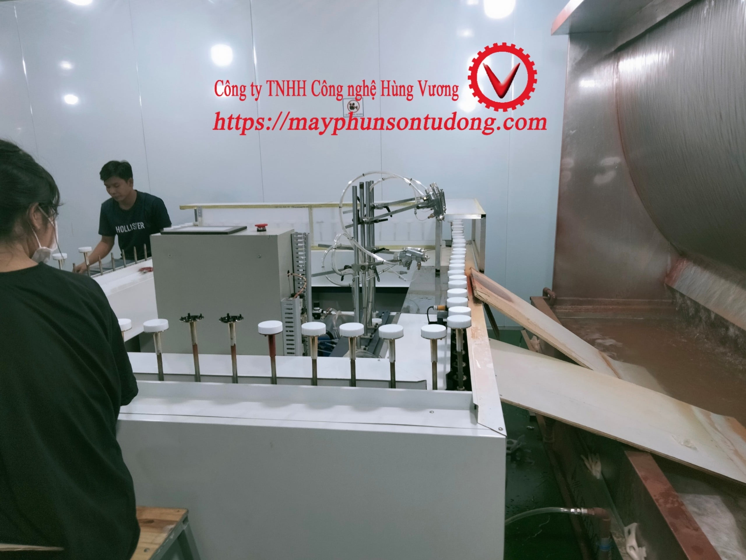dây chuyền sơn hũ mỹ phẩm Dây chuyền sơn hũ mỹ phẩm