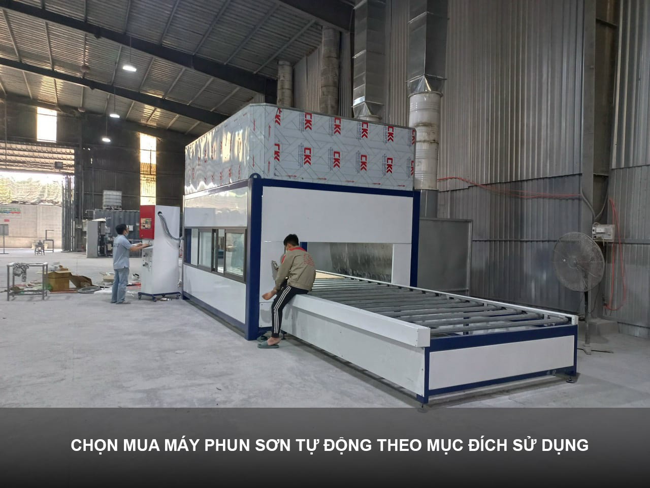 máy phun sơn tự động công nghệ Hùng Vương
