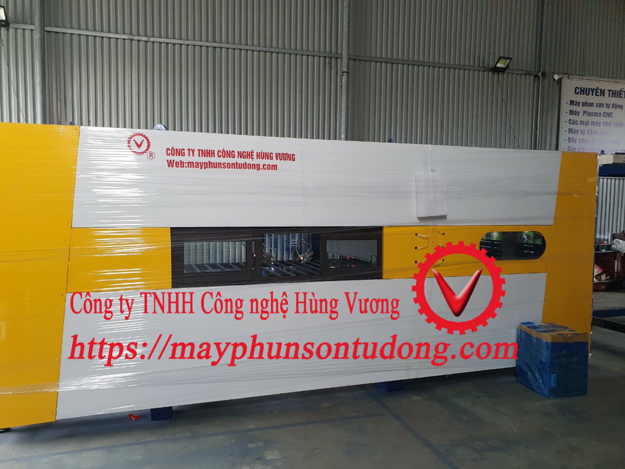 vận chuyển máy phun sơn tự động